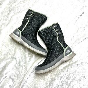 The North Face Women's Black Quilted Winter Boots